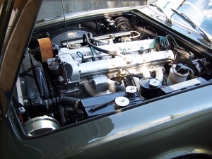 Aston Martin engine DBS
